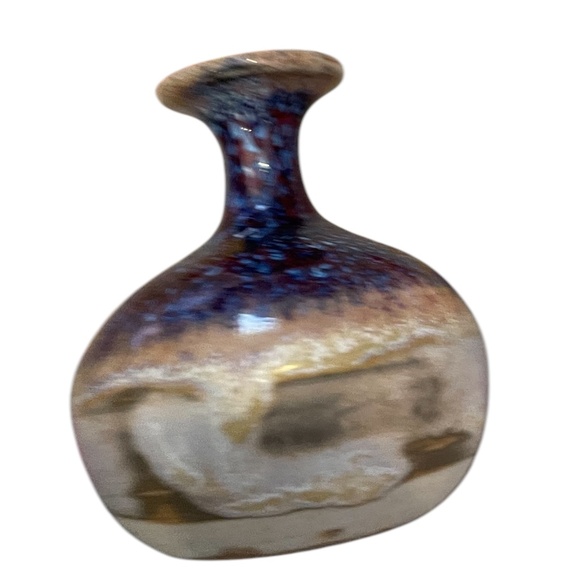 Signed Tiny Flat Earth Pottery Glaze Multicolor Bud Vase - Picture 2 of 6